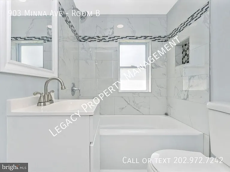 903 Minna Ave #B — Photo 19