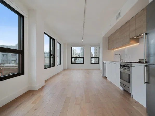 719 Larkin St #603, San Francisco, CA 94109