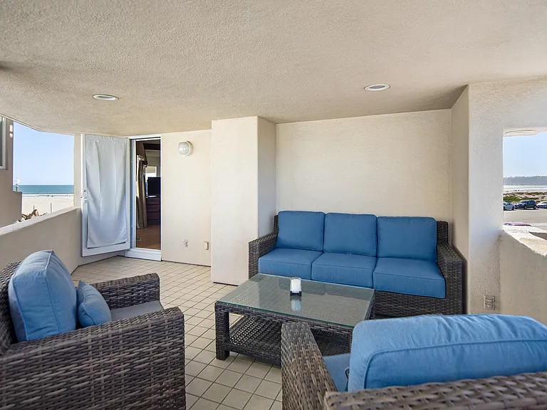 Private balcony connecting to primary bedroom