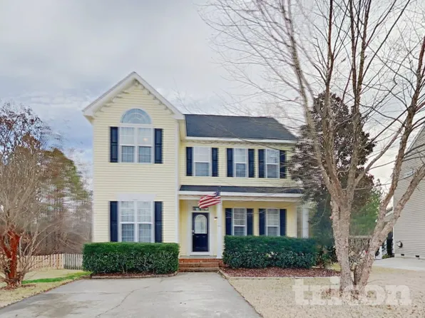 116 Haywood Ln, Clayton, NC 27527