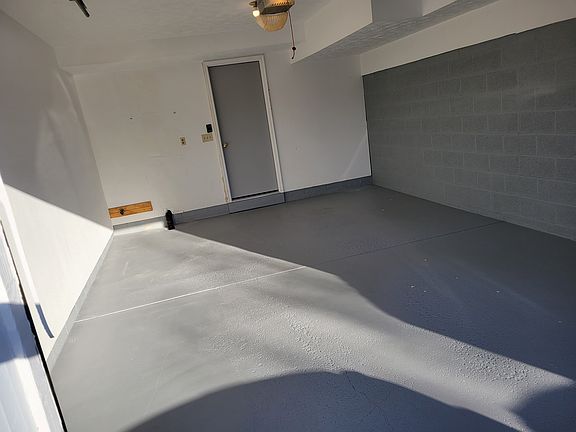 3rd image of 507 S Kaser Dr