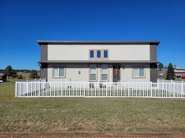 163 Minstrel Dr E