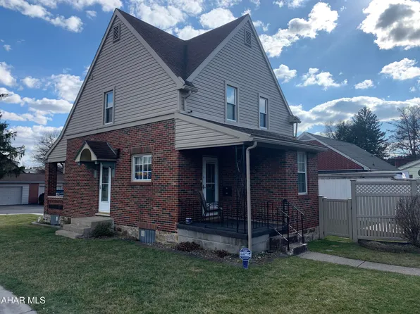 208 Union Ave, Altoona, PA 16602