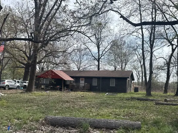 812 County Road 565, Poplar Bluff, MO 63901