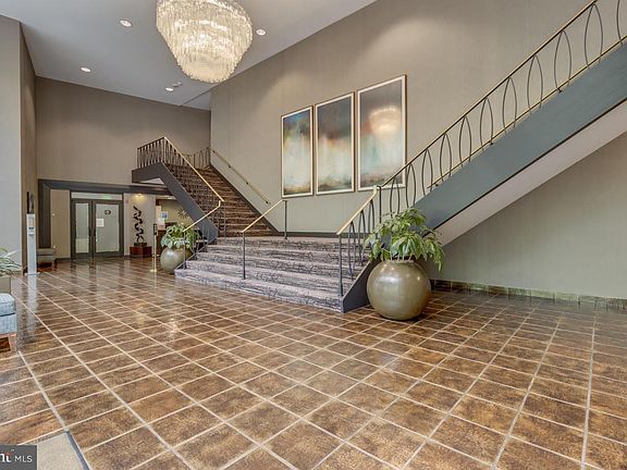 2nd image of 9039 Sligo Creek Pkwy APT 909
