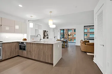 9 Avenue at Port Imperial, #605