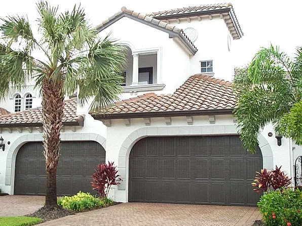 3755 Montreux Ln APT 102, Naples, FL 34114