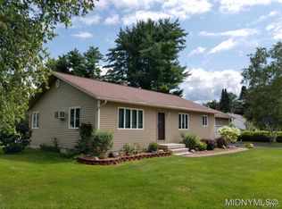 5698 Jerry Rd, Marcy, NY 13403