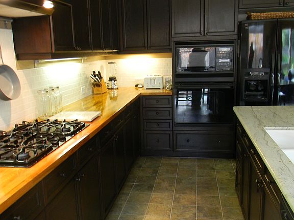 3rd image of 9796 Club Park Dr