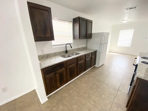 2508 E Houston St #B, Marshall, TX 75672