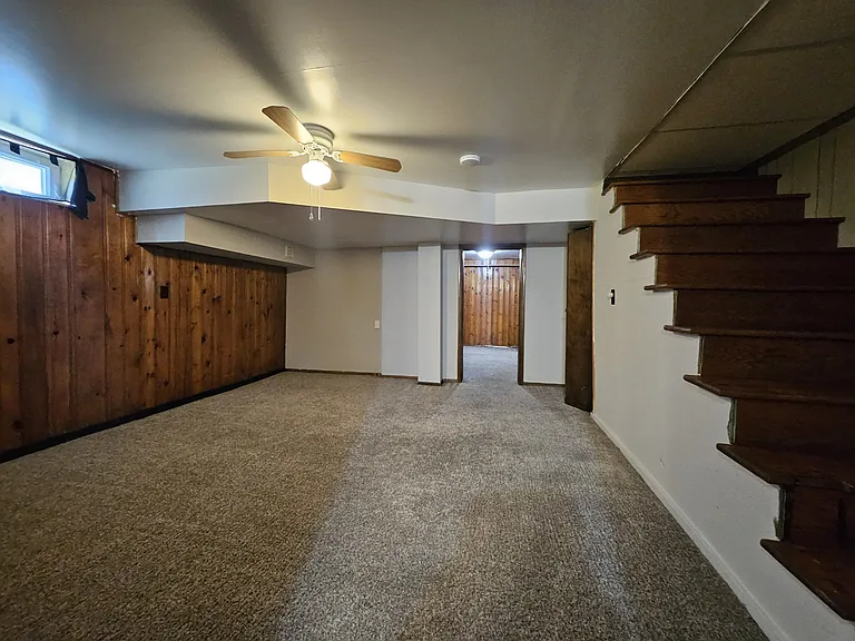 301 College Ave — Photo 11