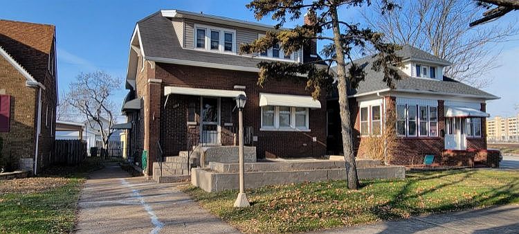 1st image of 1312 Lake Ave