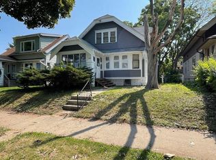 3034 N 41st St, Milwaukee, WI 53210
