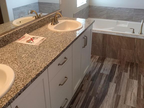 5th image of 2520 N Blackhawk Dr #85