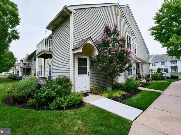 4304B Adelaide Dr, Mount Laurel, NJ 08054