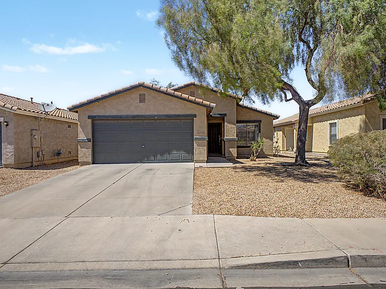 44836 W Gavilan Dr — Photo 2