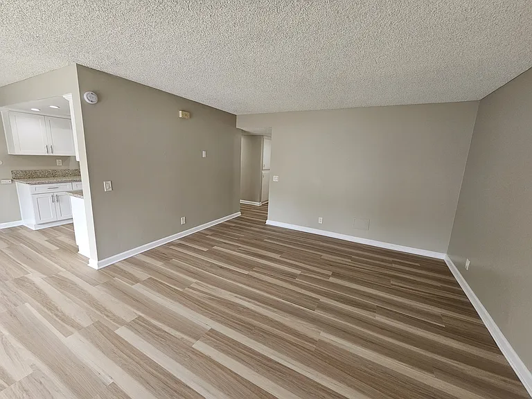 848 Amigos Way #C — Photo 12