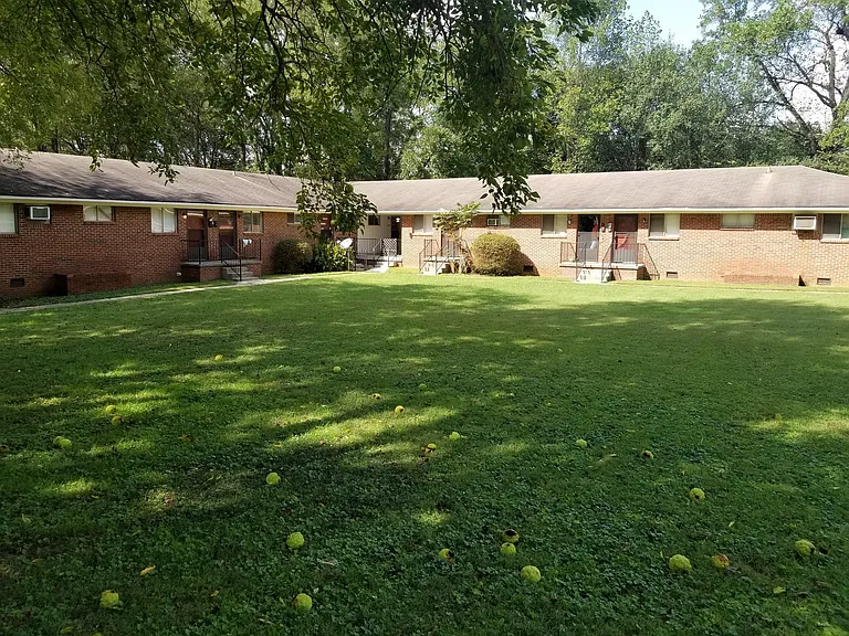 801 Maysville Rd NE — Photo 14