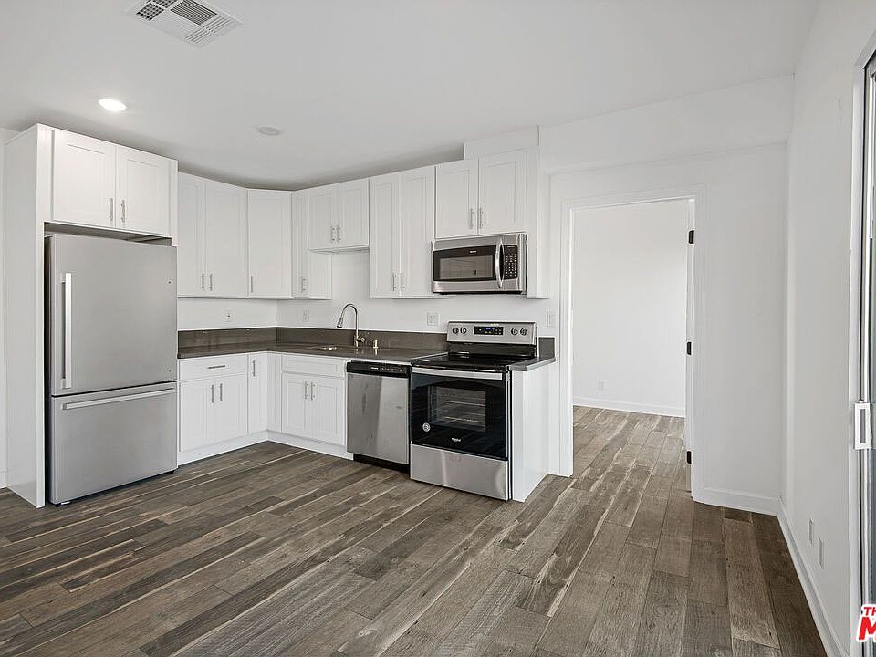 1610 S Beverly Glen Blvd #8, Los Angeles, CA 90024 | Zillow