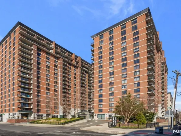 700 1st, Hoboken, NJ 07030