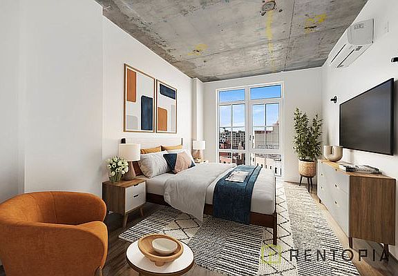 5th image of 668 Bushwick Ave #604