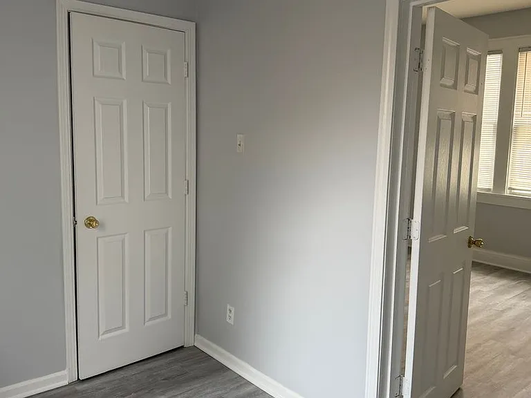 8531 S Burley Ave #2R — Photo 15