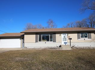 103 Dakota Ave SW, Staples, MN 56479