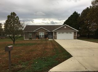 2302 Spring Ln, Marion, IL 62959