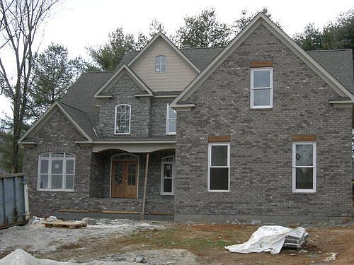 1st image of 604 Scotswood Cir