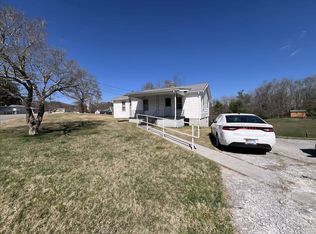 2763 Mount Olivet Rd, Pulaski, VA 24301