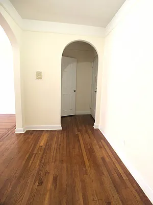 Rented by Kew Forest Realty Inc | media 11