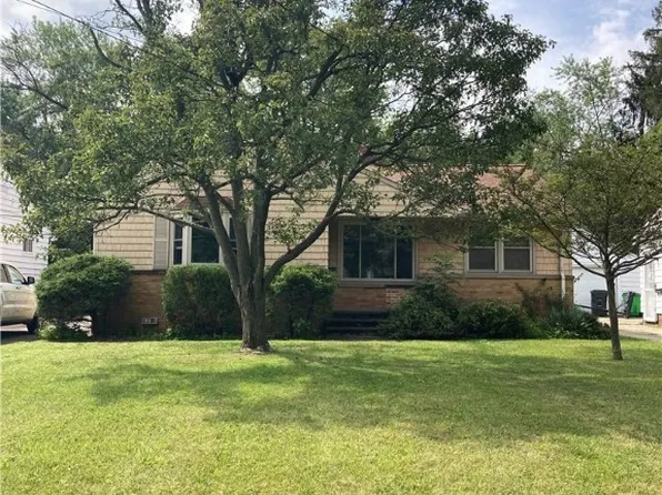 470 Taft Ave, Bedford, OH 44146