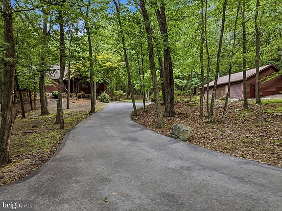 2nd image of 355 Sandstone Ln