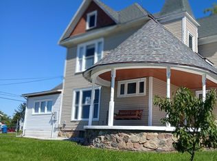 102 Jackson St, Jackson Center, OH 45334