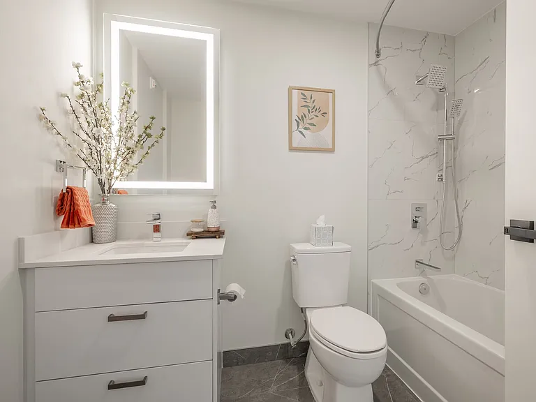 1370 Stittsville Main St — Photo 18