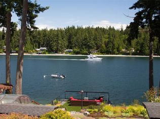 17104 Angeline Ave S, Suquamish, WA 98392