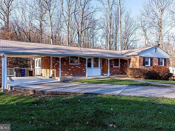 4th image of 5177 Linette Ln