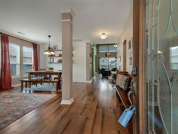 The entry way features a formal living/dining combo.