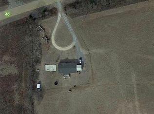 18154 Route 66 N, Sayre, OK 73662