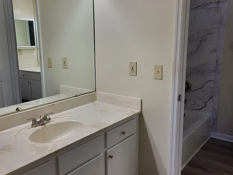 57 Buttles Ave — Photo 10