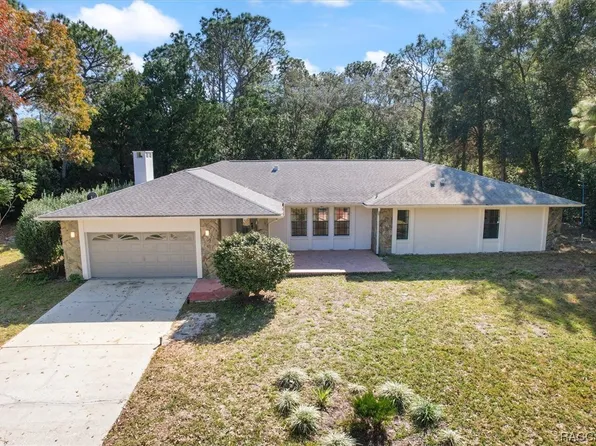 17 Byrsonima Ct W, Homosassa, FL 34446