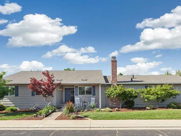 2235 Starr Dr, Lodi, CA 95242