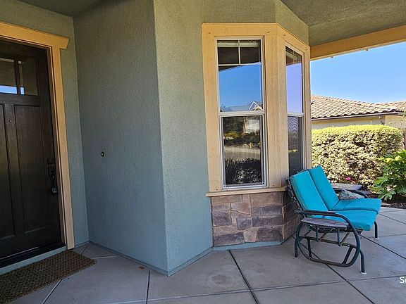 3rd image of 5753 Oak Pass Ln
