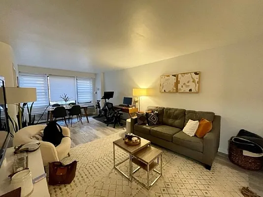 Rented by Brown Harris Stevens | media 25