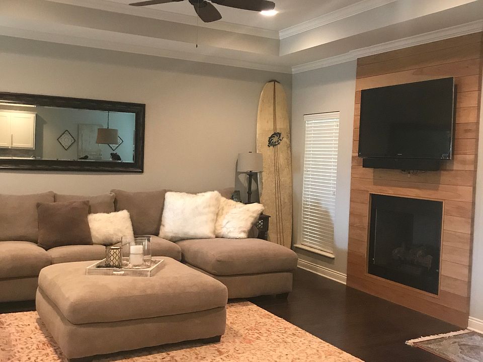 1st image of 7218 Palisades