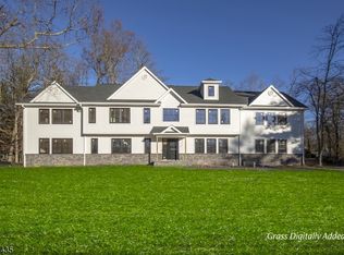 340 Spring St, Upper Saddle River, NJ 07458