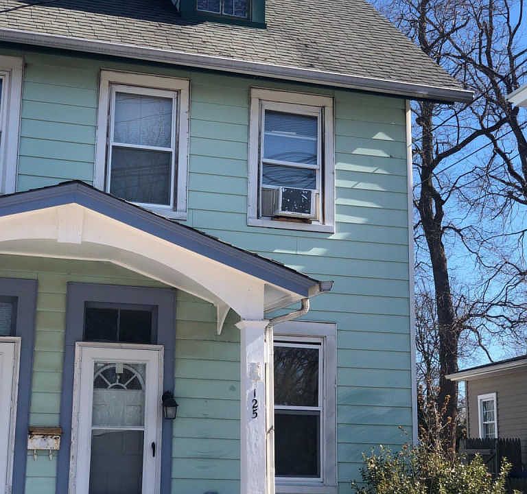 2nd image of 125 Schooley St