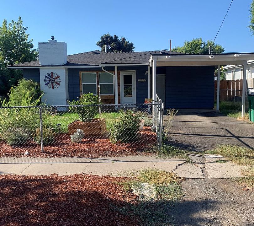 1st image of 2444 Garden Ave