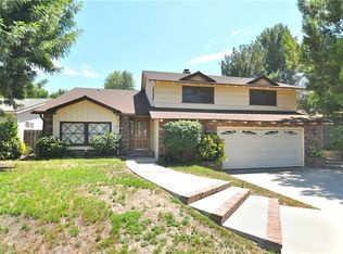 23830 Tiara St, Woodland Hills, CA 91367