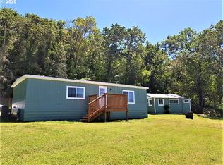 219 Redfearn Ln, Riddle, OR 97469